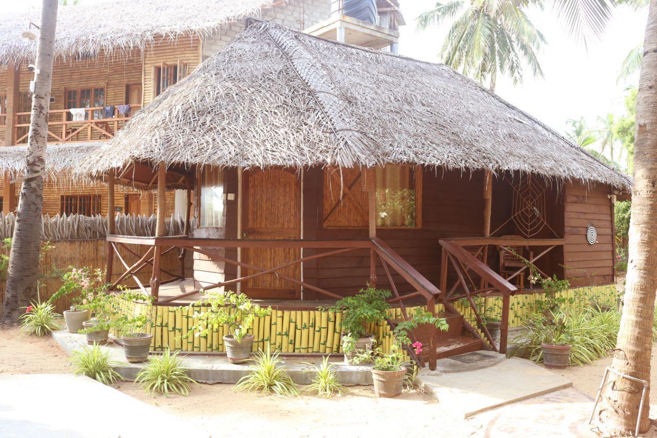 Scoop Cabana Kitesurfing คัลพิทิยา ภายนอก รูปภาพ
